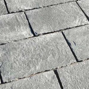 Stone paving